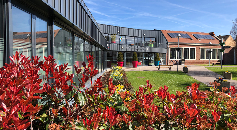 Pole culturel et mediatheque -galerie (2)
